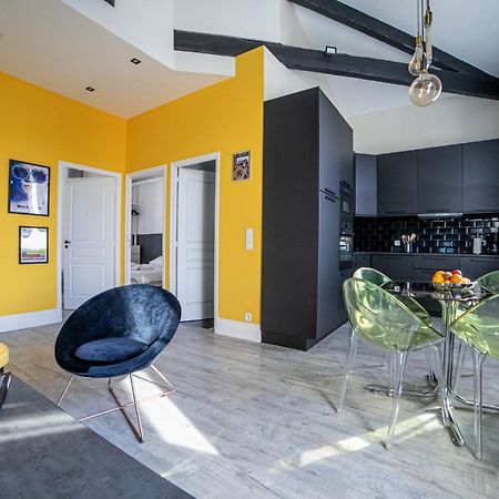 The Loft - Superb 2 Bedrooms On Top Floor With Terrace - 10Min To Palais & Beach! كان المظهر الخارجي الصورة